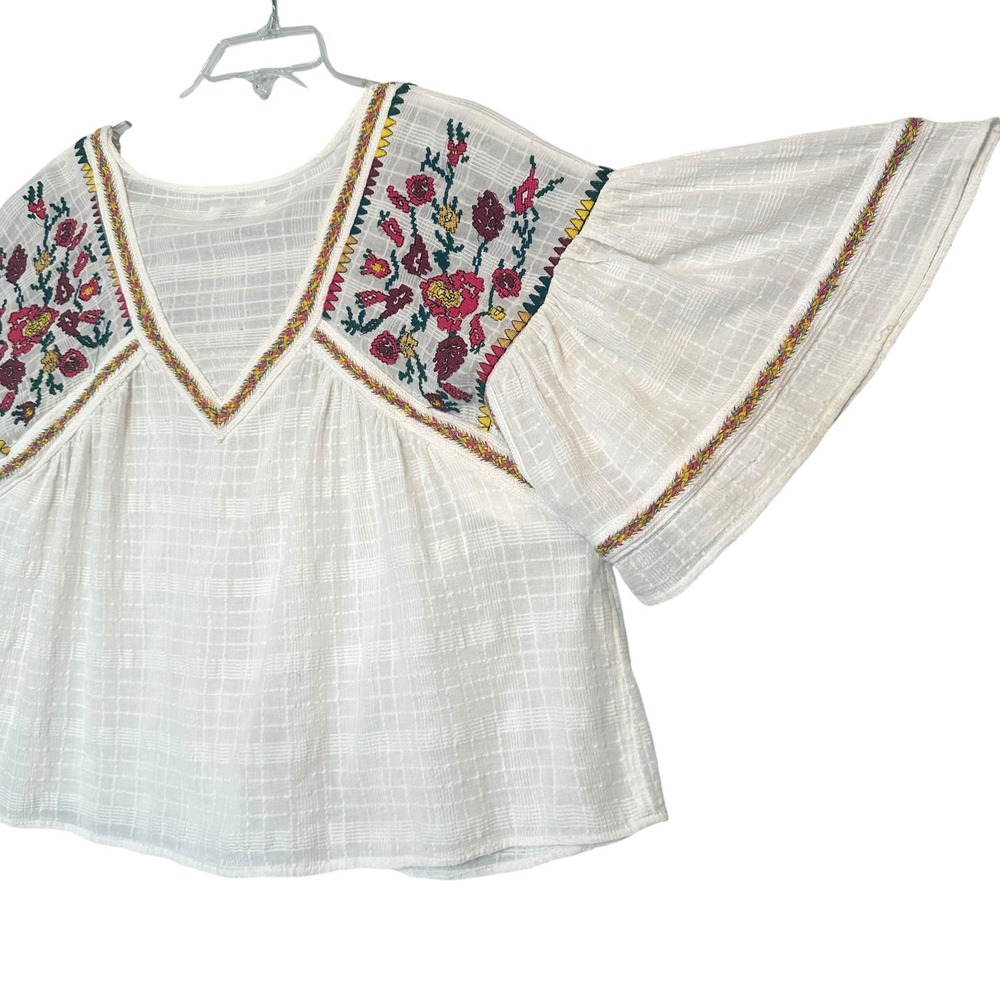Pilcro Blouse Tawny Embroidered Floral Flutter Sleeve White L Boho Anthropologie - Picture 12 of 12